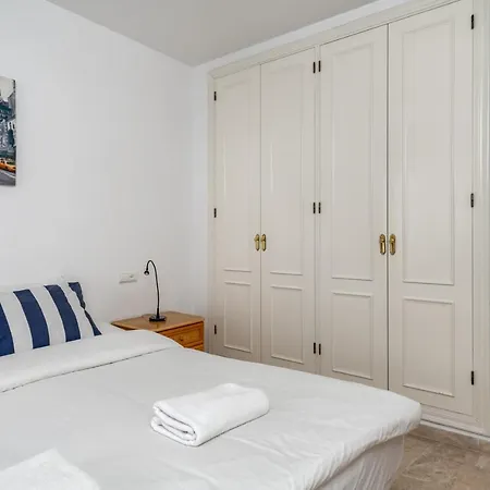 Calahonda Park With Pool By Costarentals - Ref 91 *