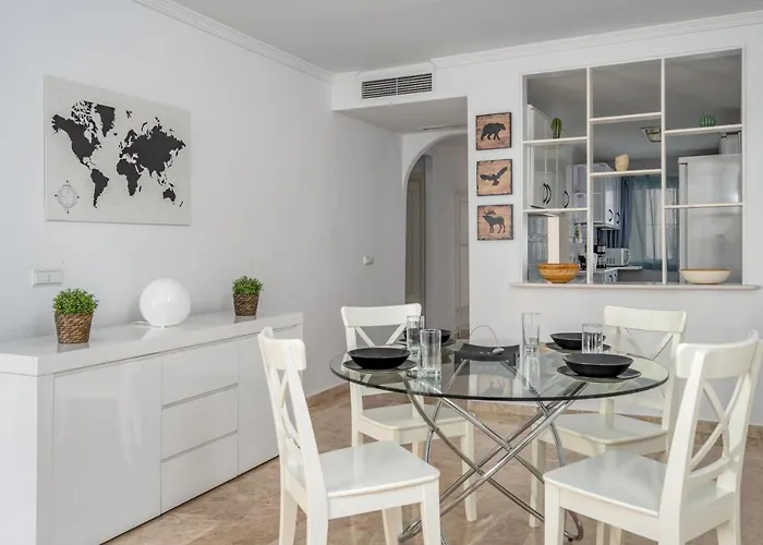 Calahonda Park With Pool By Costarentals - Ref 91