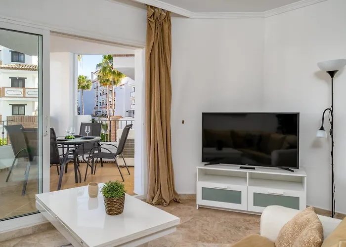 Calahonda Park With Pool By Costarentals - Ref 91